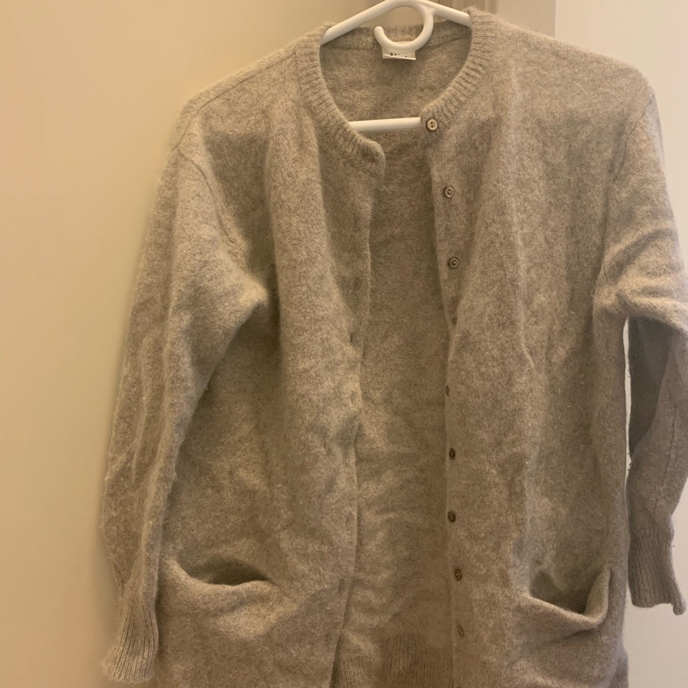 100% Wool Cardigan ( Color Beige)